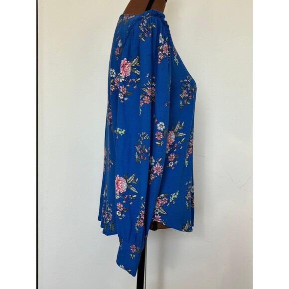 Ann Taylor LOFT floral blouse - Picture 4 of 6